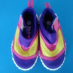 Water shoes